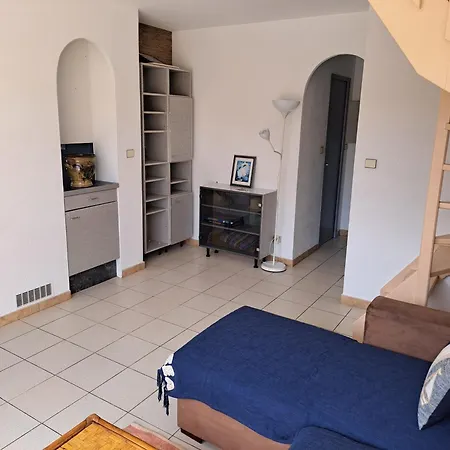 Sur L'ile Des Marinas Avec Piscine, Parking Et Ponton Prive *