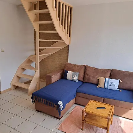 Sur L'ile Des Marinas Avec Piscine, Parking Et Ponton Prive Willa *