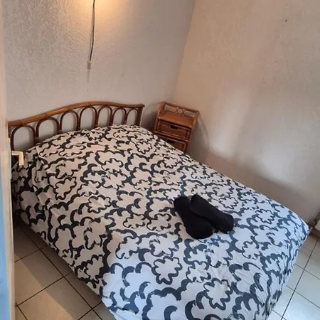 וילה Sur L'ile Des Marinas Avec Piscine, Parking Et Ponton Prive *