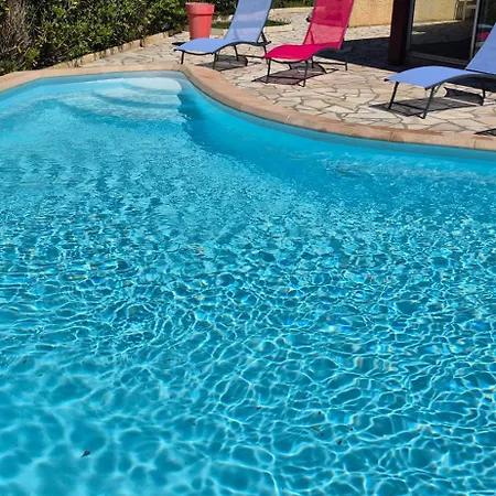Villa Sur L'ile Des Marinas Avec Piscine, Parking Et Ponton Prive