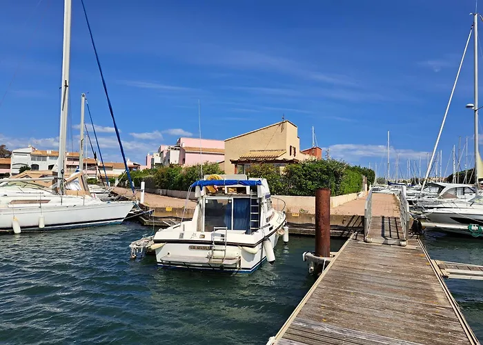 Sur L'ile Des Marinas Avec Piscine, Parking Et Ponton Prive ヴィラ アグド